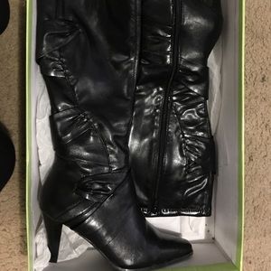 Excellent Conditioned High Heeled Boots